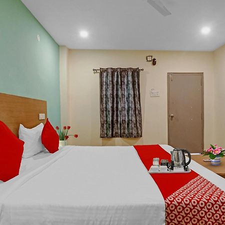 Hotel O Lavish Stay ไฮเดอราบัด ภายนอก รูปภาพ